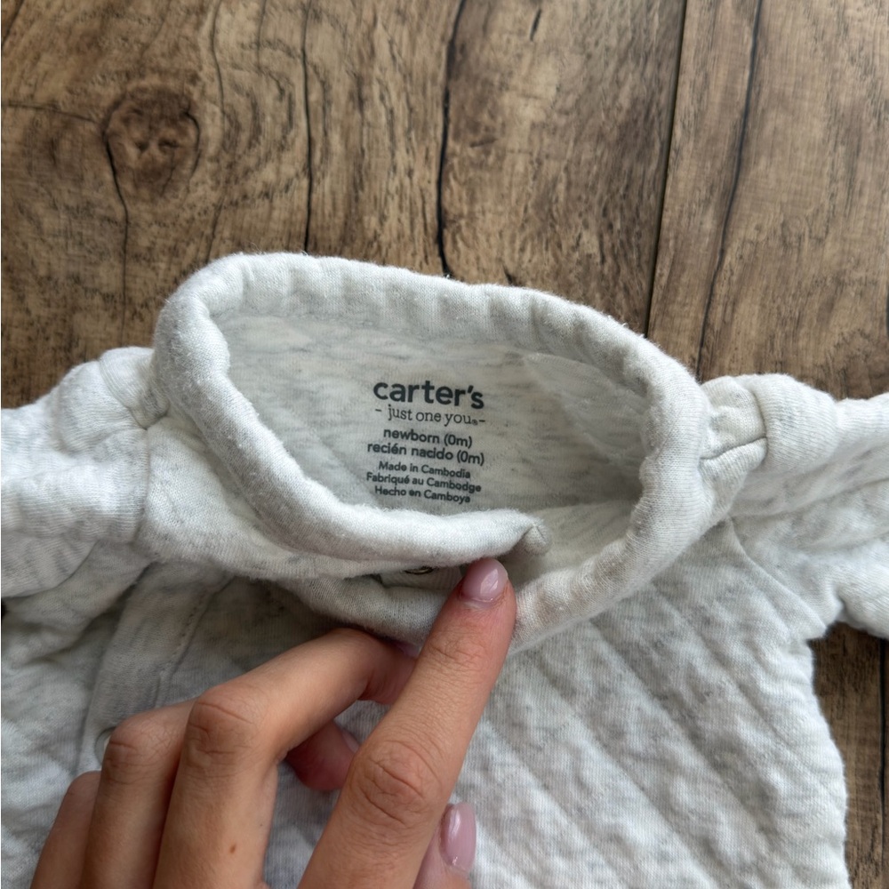 NewBorn Bundle - Zara, Colored Organics, H & M, Carters, Kendi - Picture 12 of 12